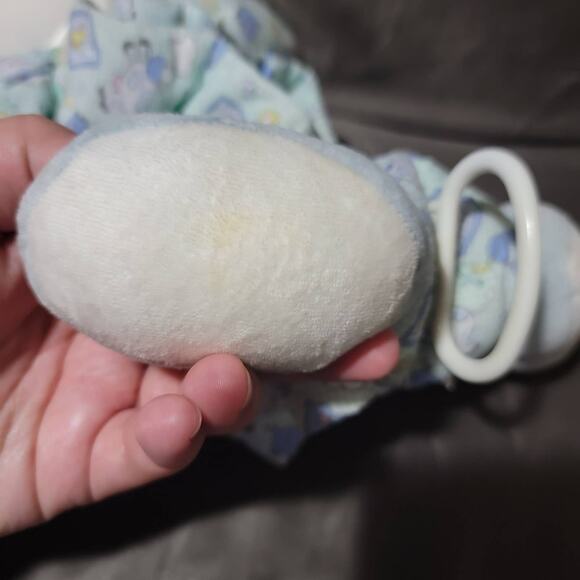 First Peek Cow Pull Toy Crib Toy Plush Lullaby Musical Plays Old McDonald Bingo - Picture 3 of 7